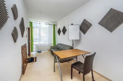 2-Zi. EG mit Küche und Stellplatz